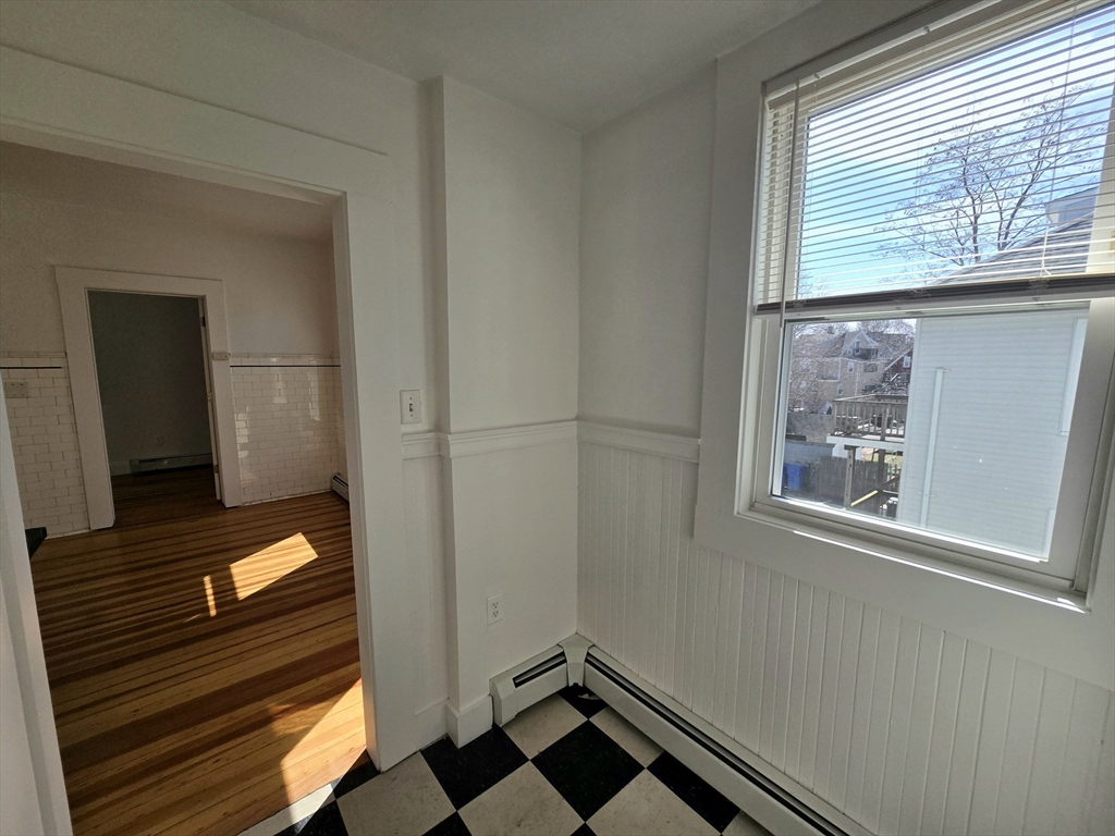 63 Stewart St, Quincy