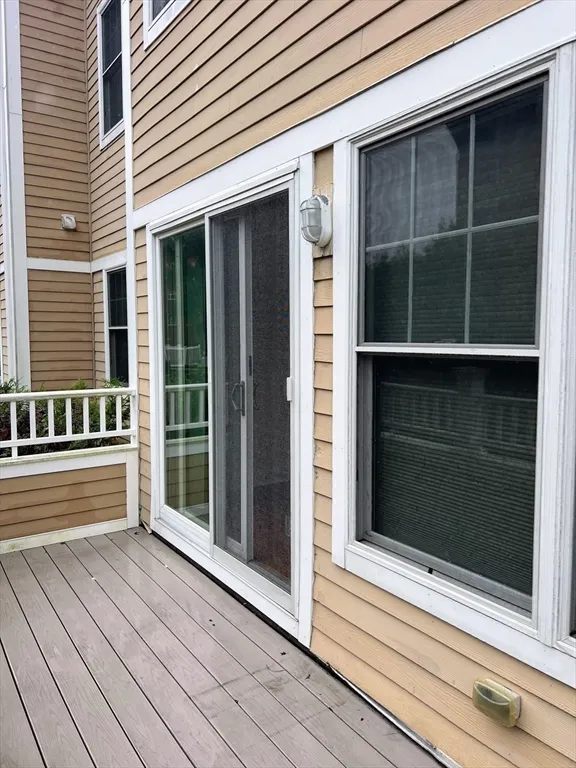 11 Cheriton Rd, West Roxbury