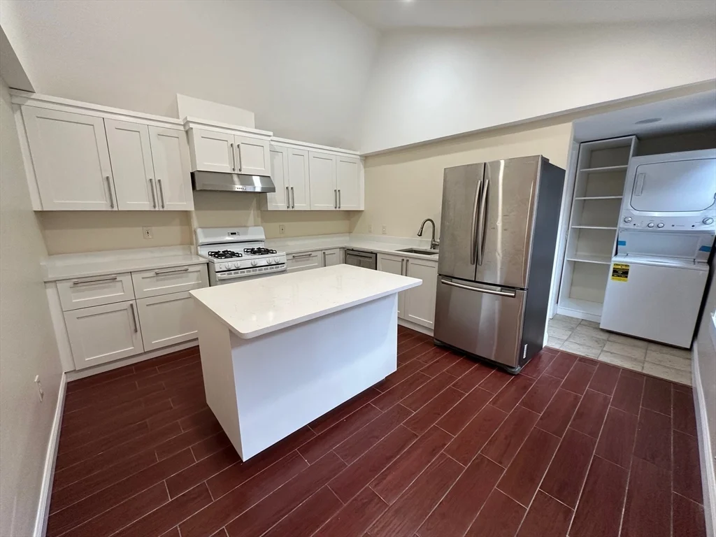 8 Allen, North Cambridge