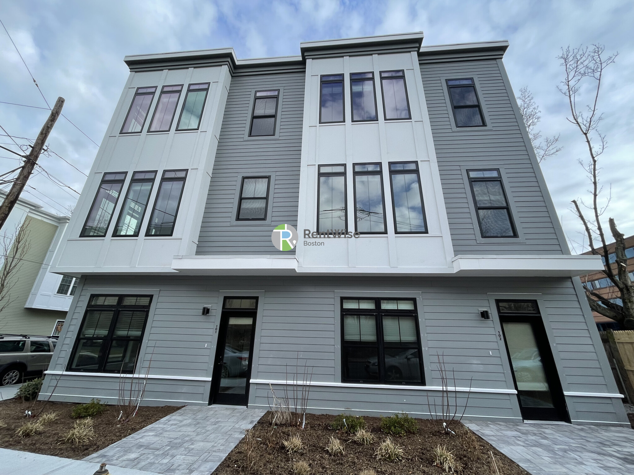 157 Everett St, Allston