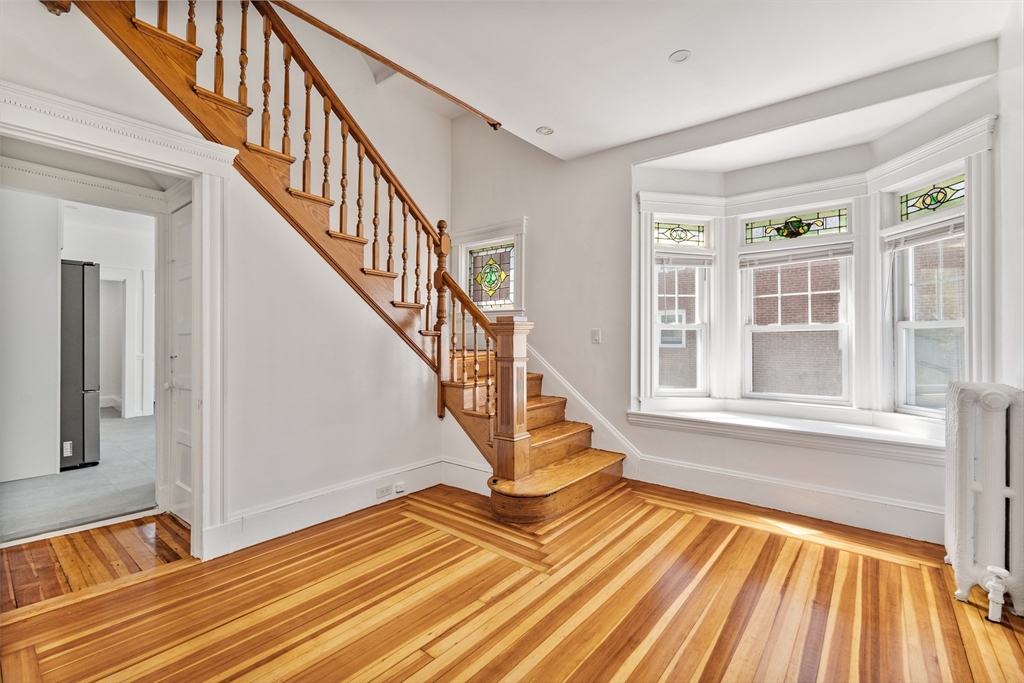 279 E Squantum St, North Quincy