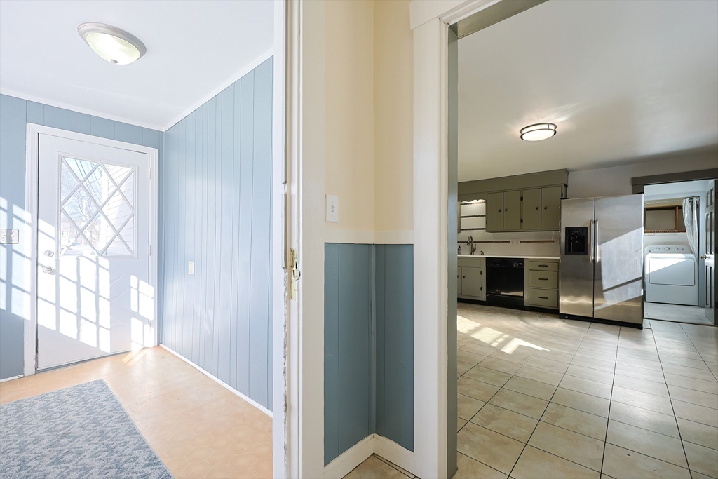 30 Lawrence St, Milford