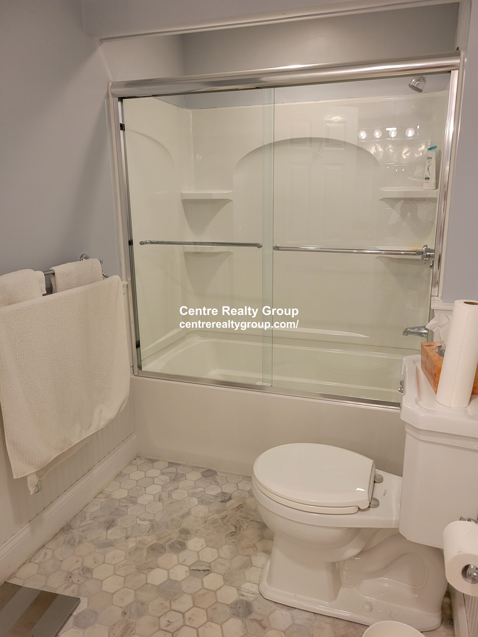 51 Jackson St, Newton Center