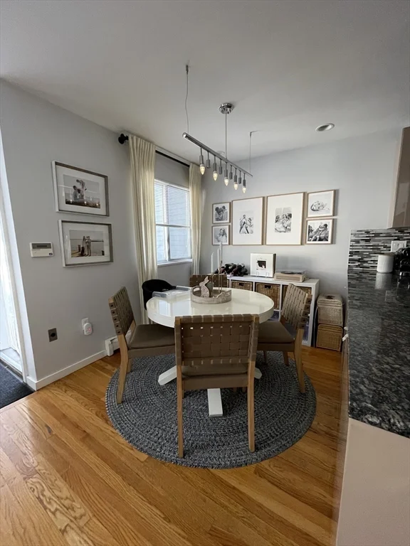 595 Putnam Ave, Cambridgeport