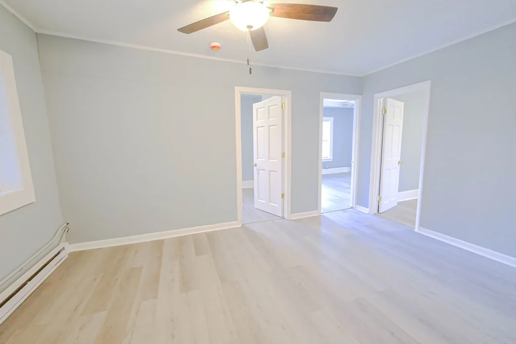 105 Clarendon St, Fitchburg