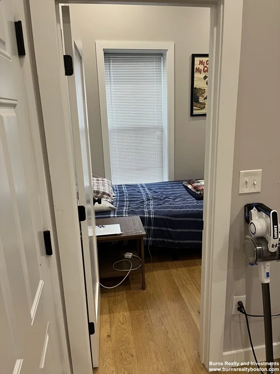 536 E Broadway, South Boston