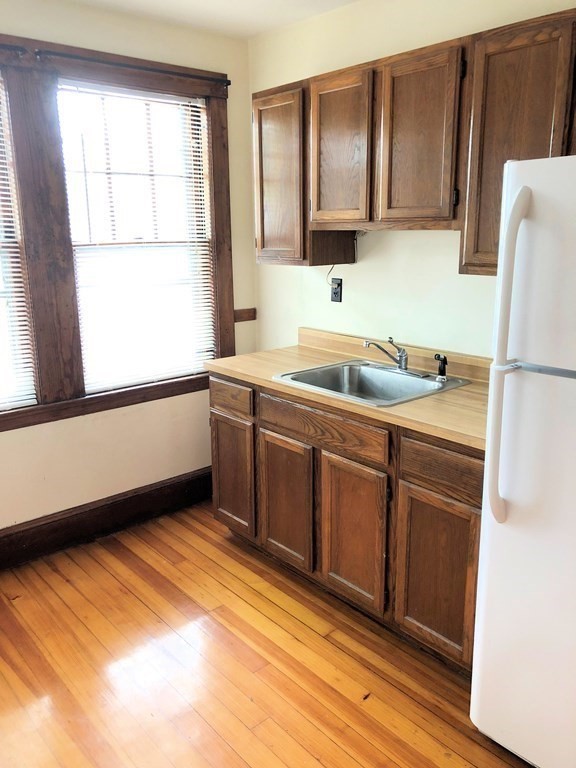 65 Presidents Ave, Quincy