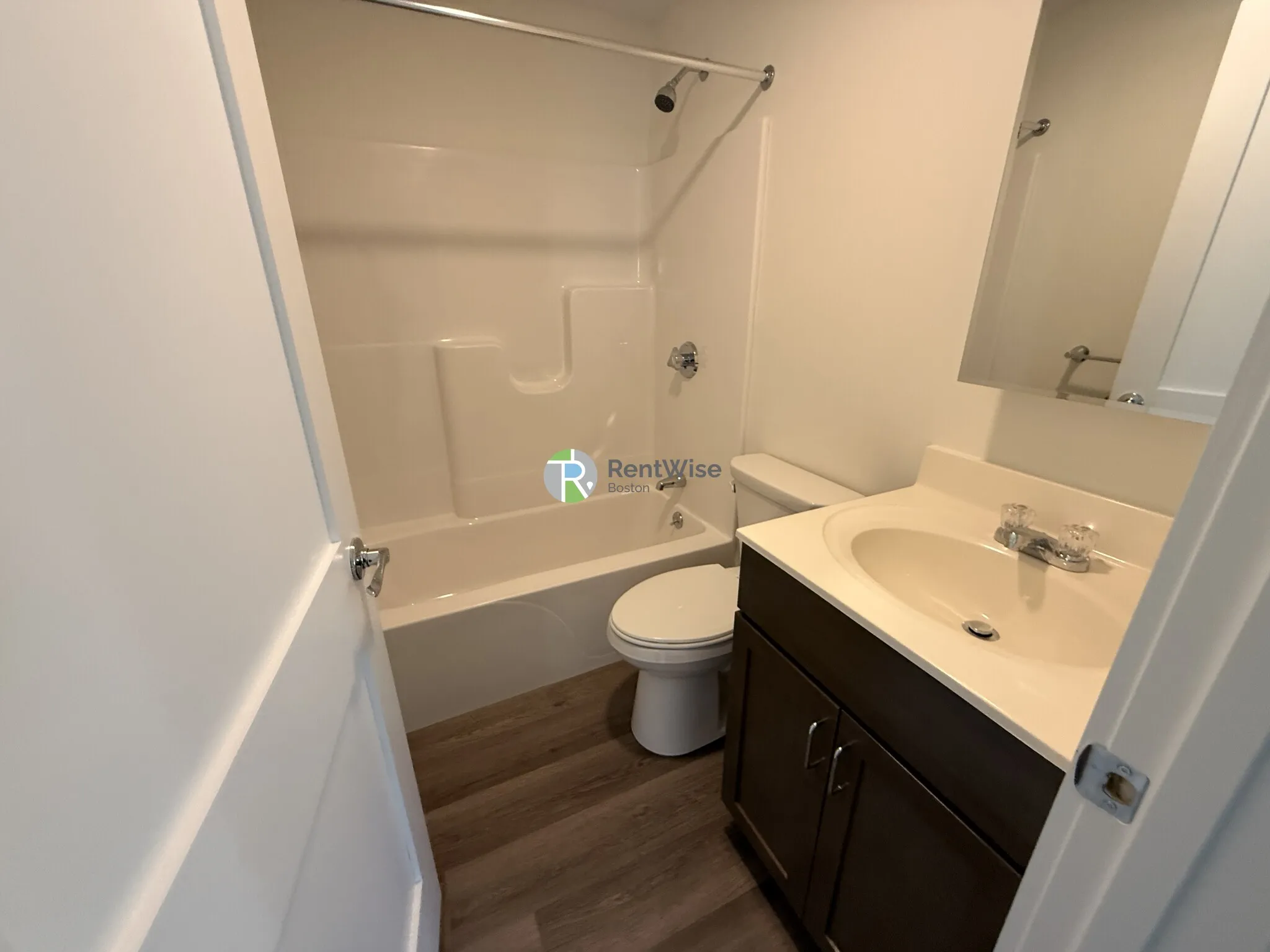 1741 Washington St, Braintree