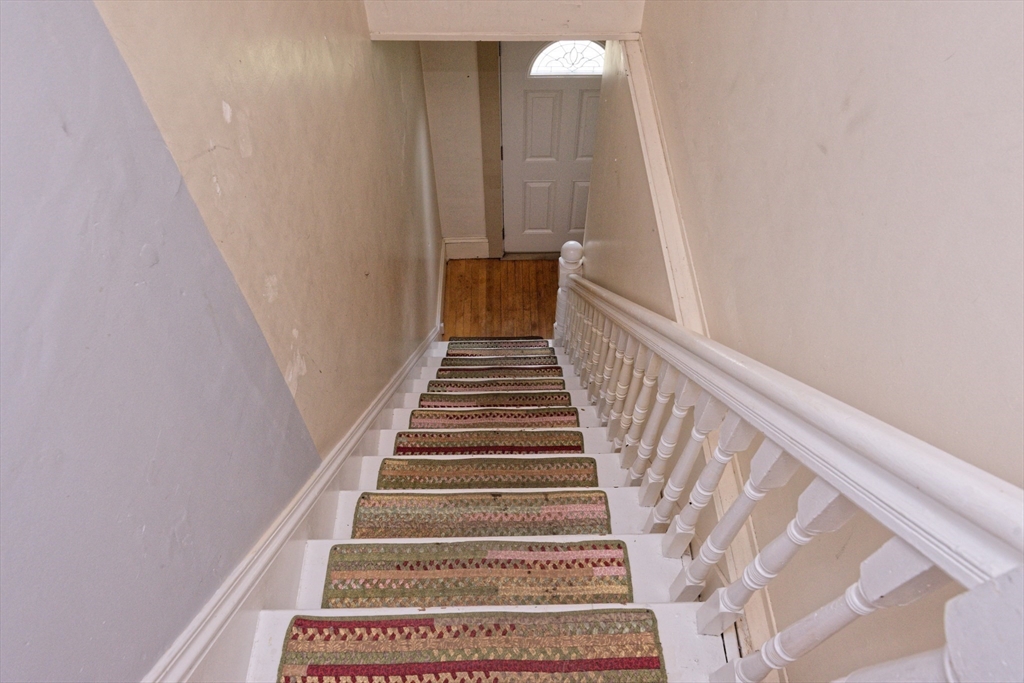 336 Bishop St, Framingham