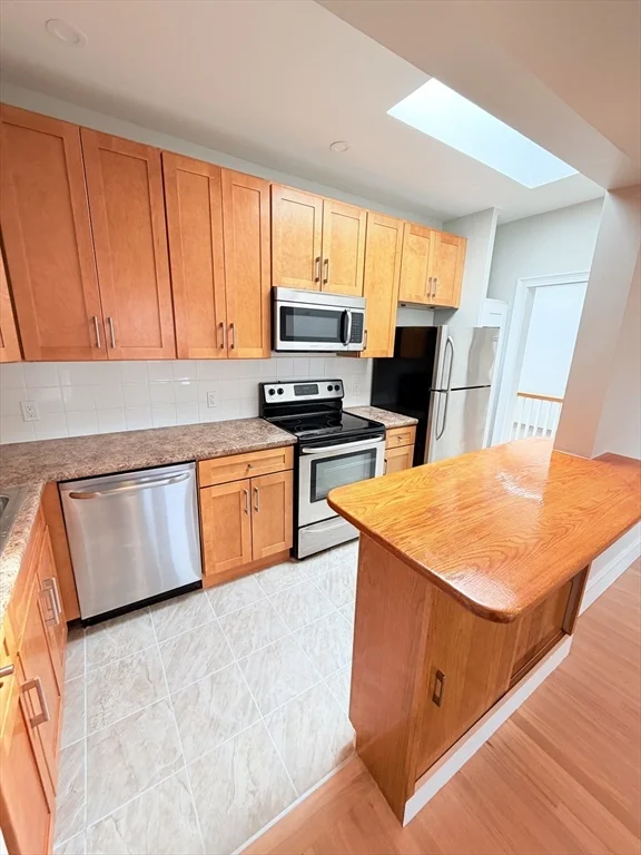 147 West Concord, South End
