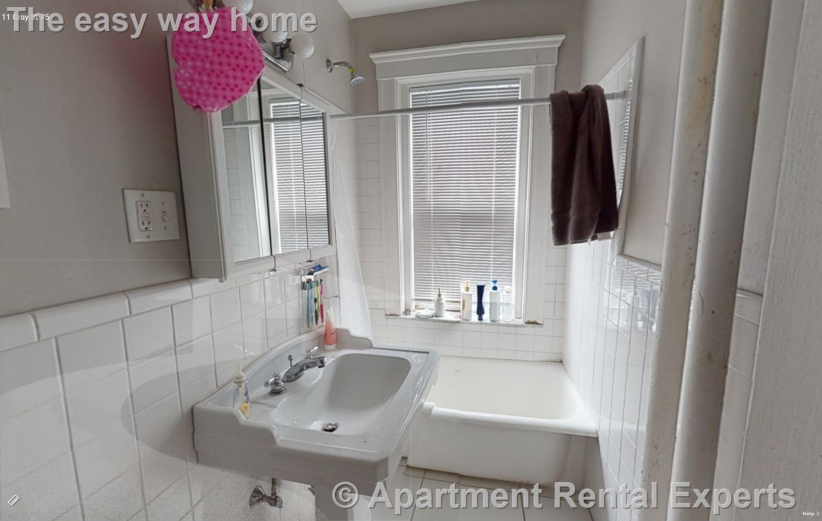 11 Gray St, Porter Square