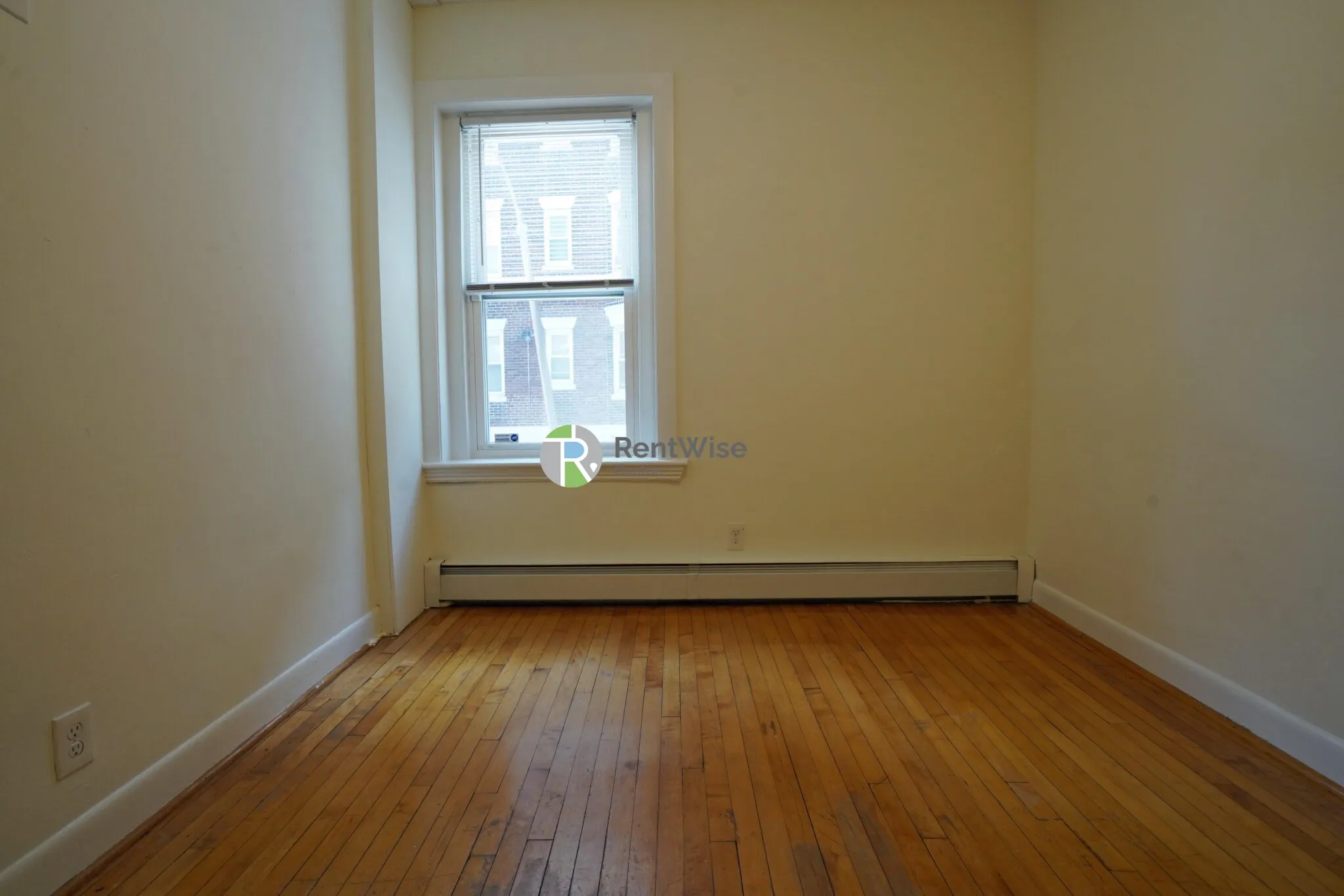 1322 Commonwealth Ave, Brighton