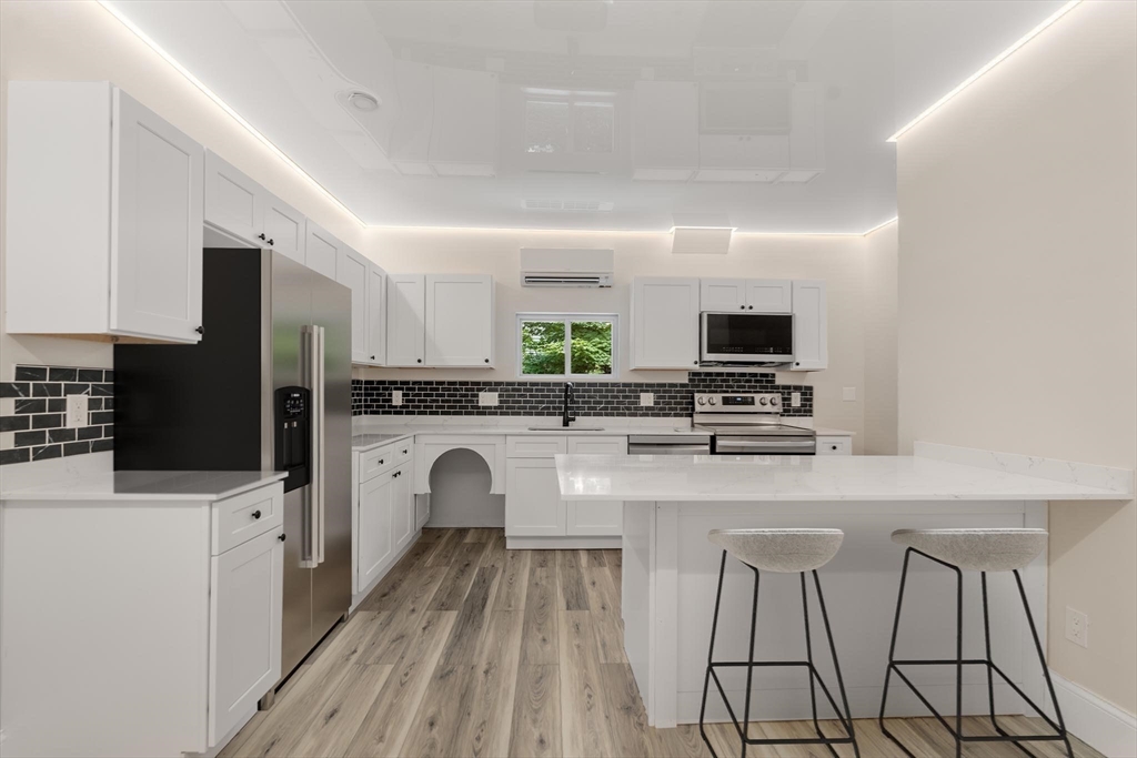 136 Academy Hill Rd, Brighton