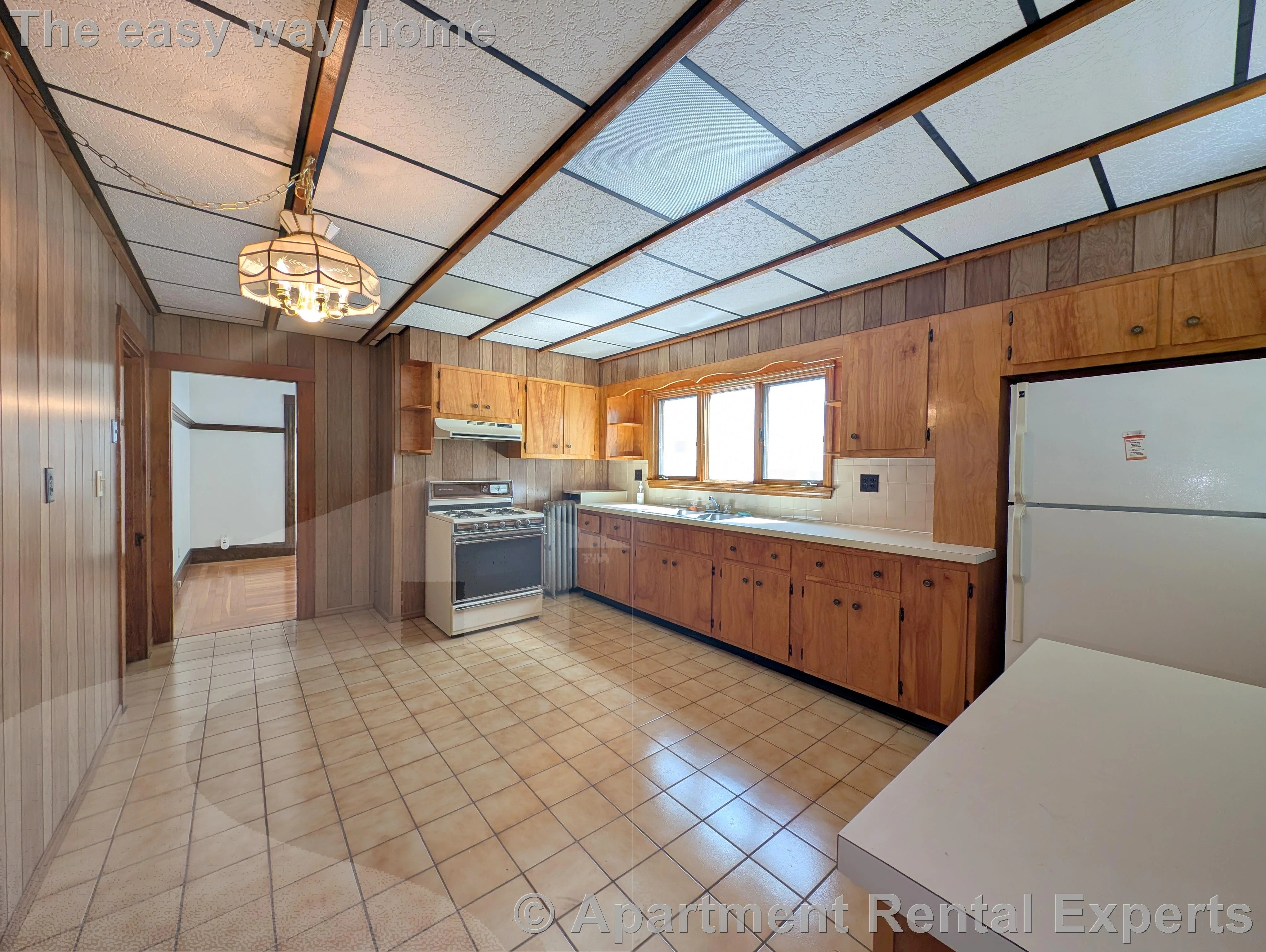 65 Bristol Rd, Ball Square