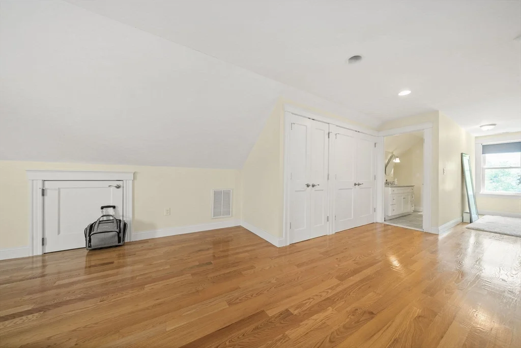 79 Fremont, Winter Hill