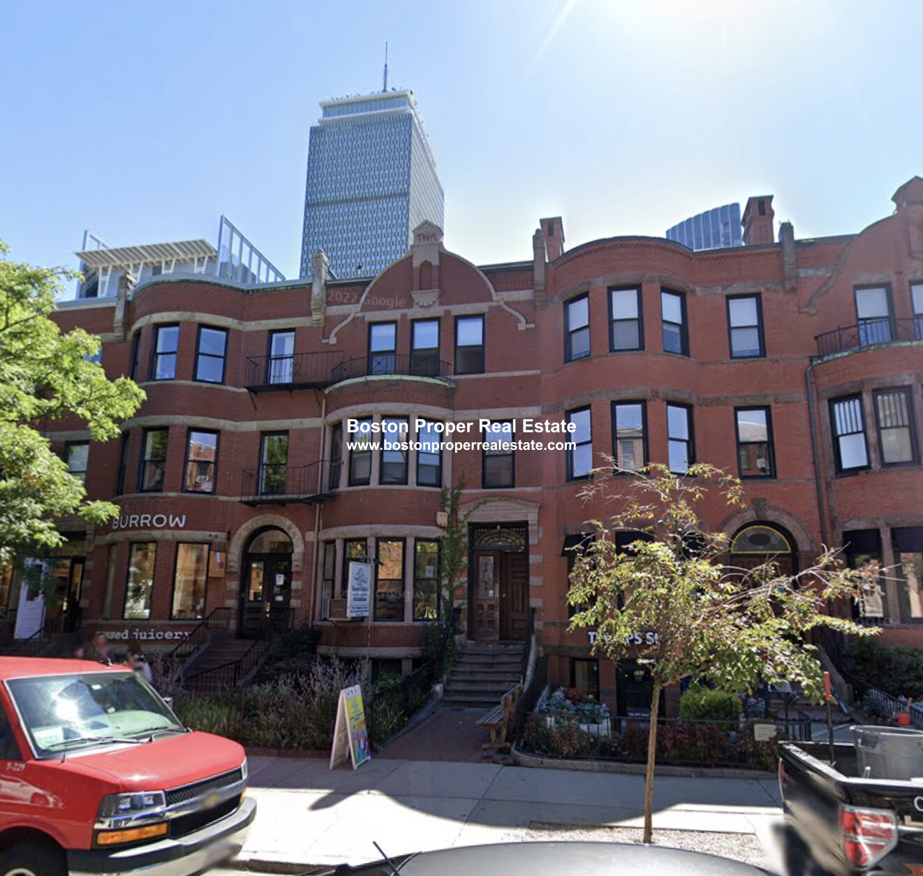 290 Newbury St, Back Bay