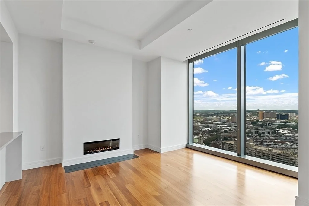 1 Dalton St, Back Bay