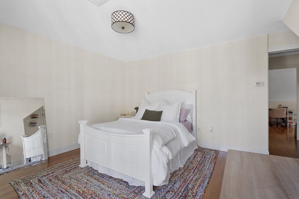 402 E 3rd St, South Boston