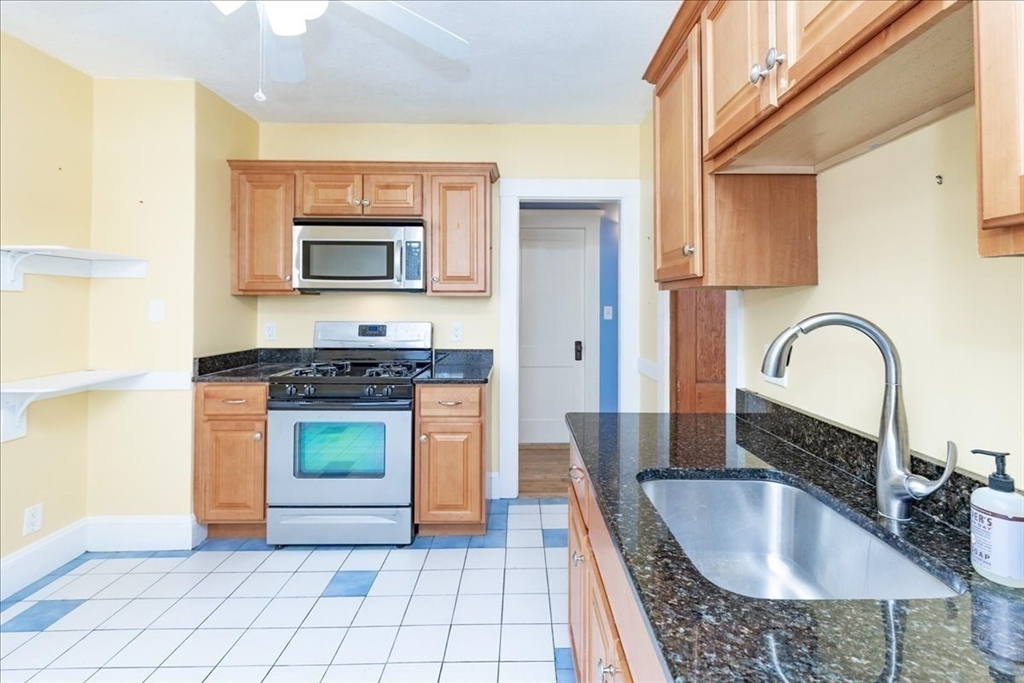 31 Iona St, Roslindale