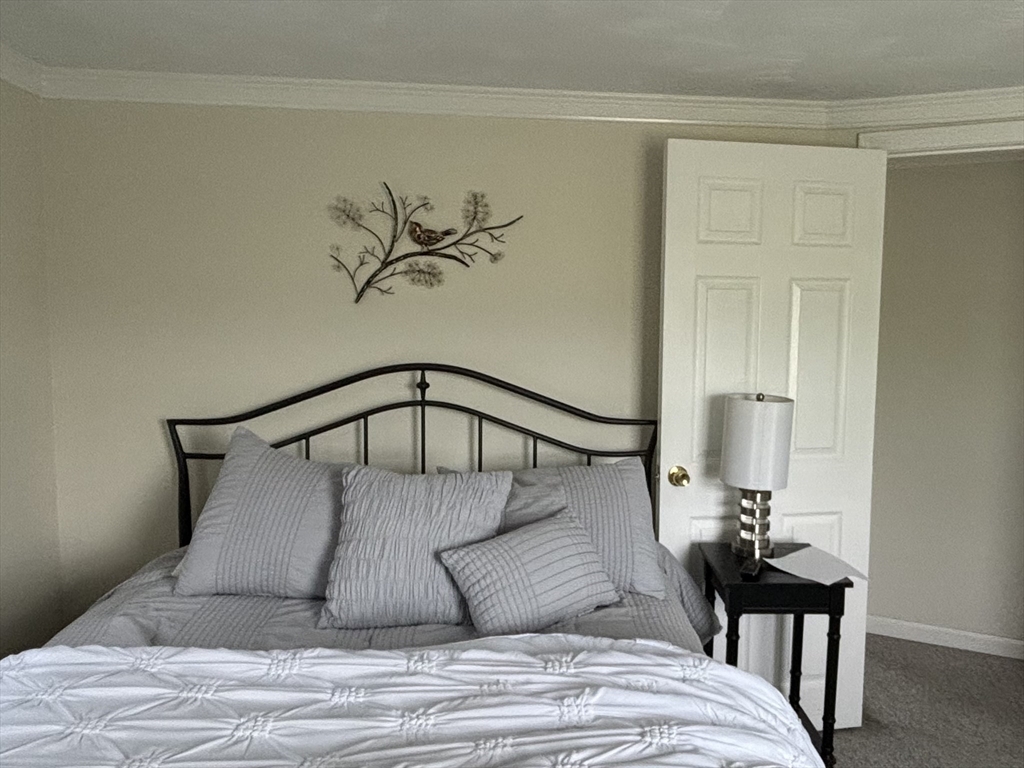 76 Bayberry Rd, Marshfield