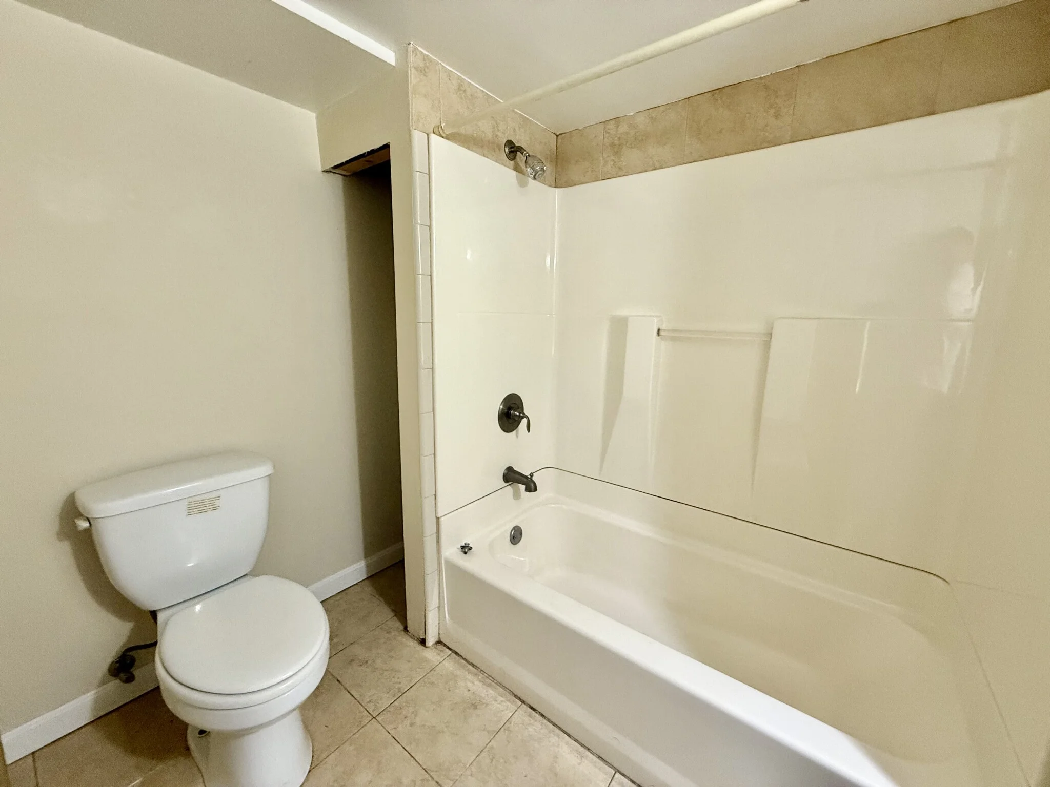 8 Brandley Rd, Watertown