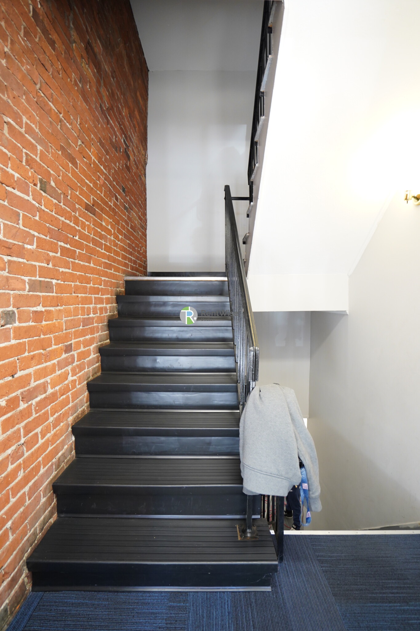 36 South St, Jamaica Plain