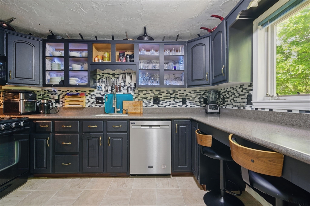 125 Chapin Rd, Hudson