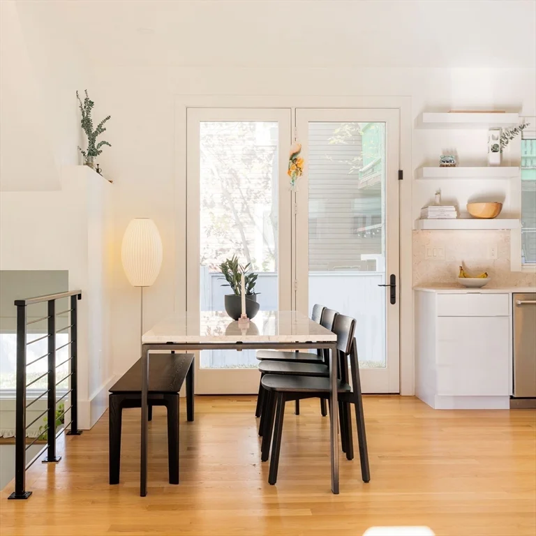 205 Pearl St, Cambridgeport