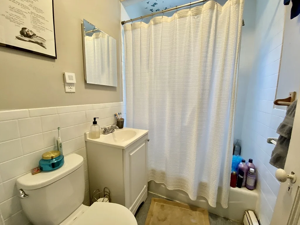 27 Hurd Rd, Coolidge Corner