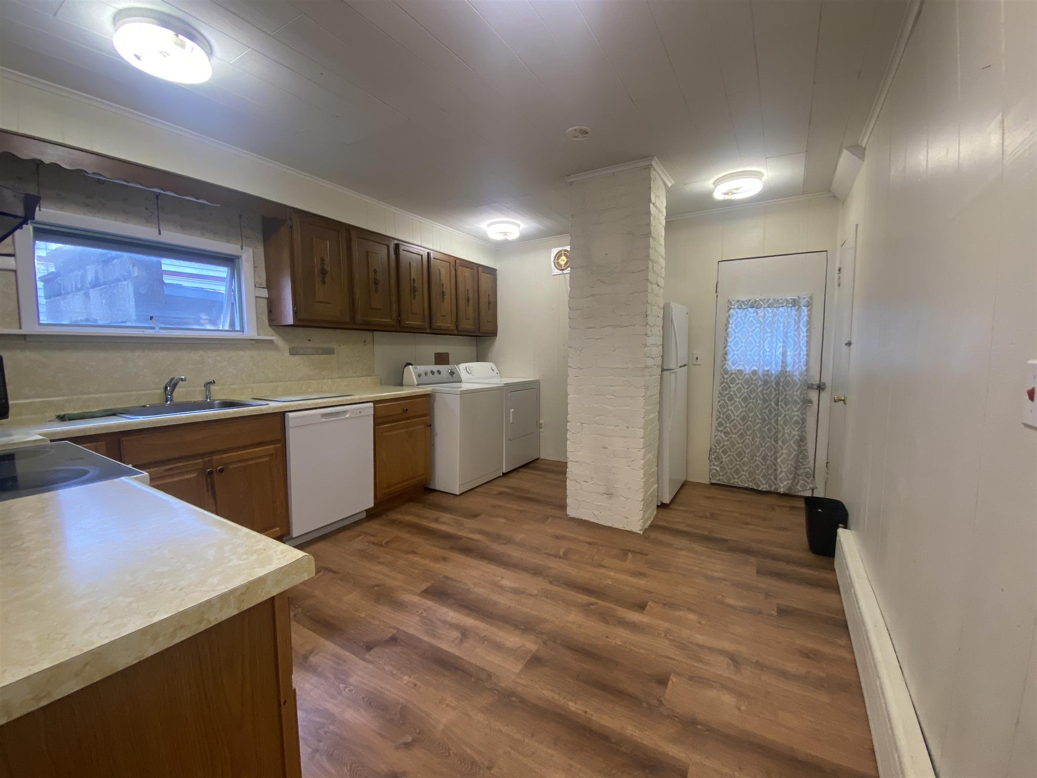 15 Corinthian Rd, Tufts