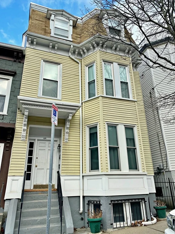 44 White St, East Boston