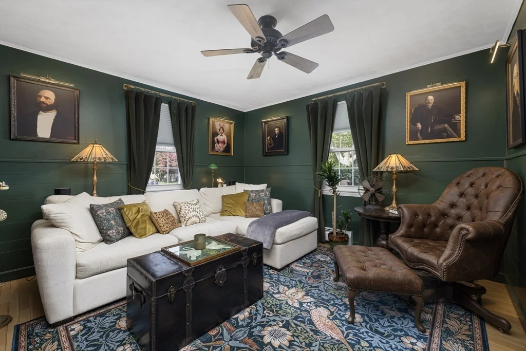 42 Fairmount St, New Bedford