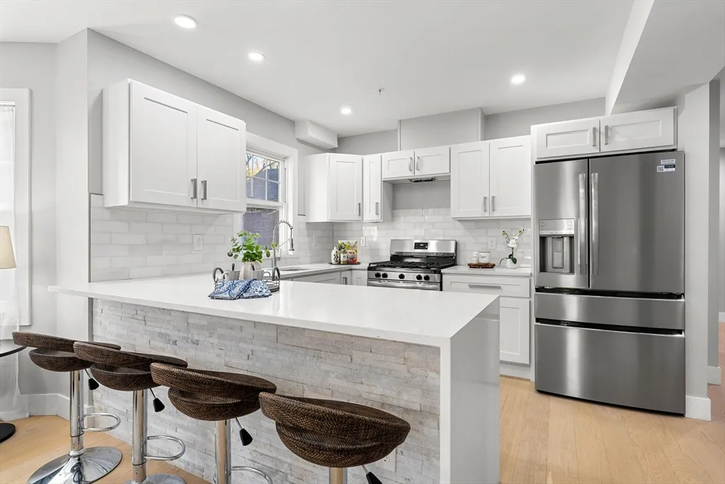 679-683 Columbia Rd, Dorchester