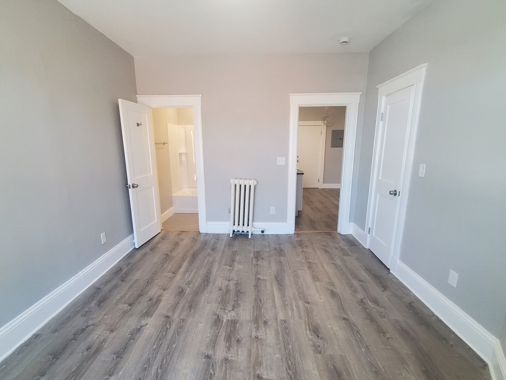 738 Washington St, Norwood