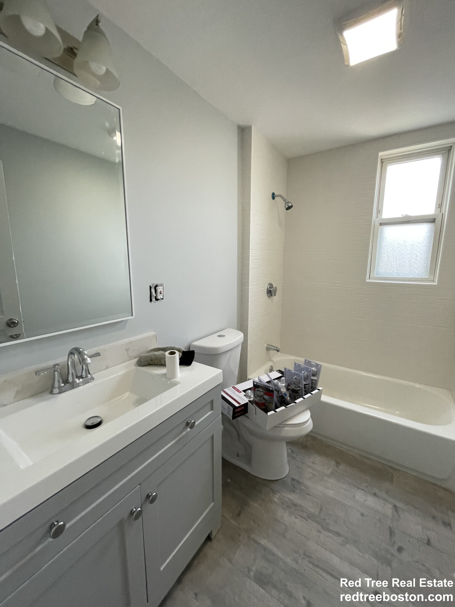 44 Ashley St, East Boston