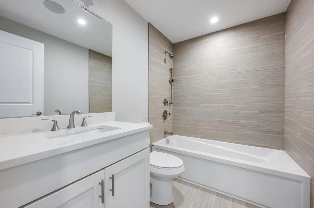 8 Enterprise St, Dorchester