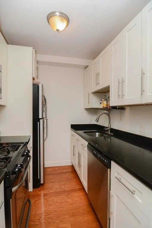 546 East 8th St, South Boston