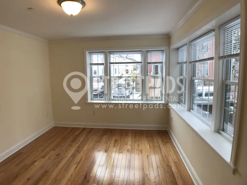 55 Langdon St, Neighborhood Nine