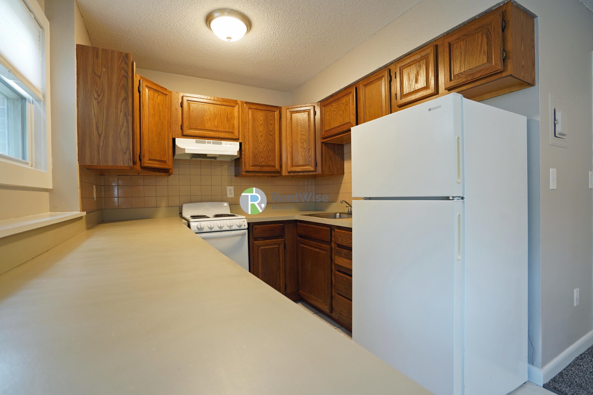 121 Ash St, South Side