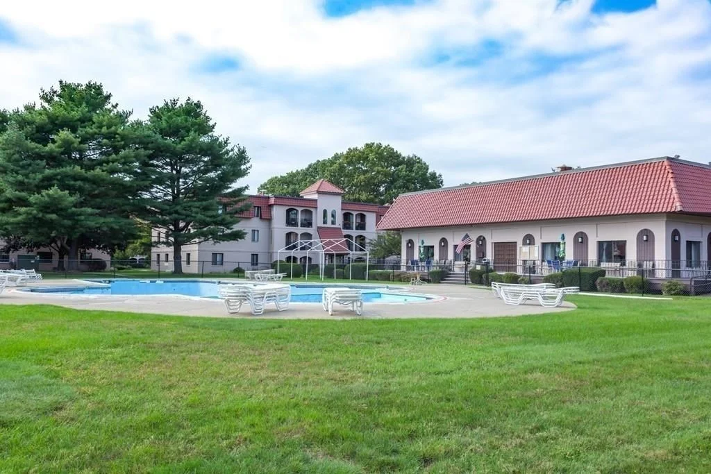 24 Madrid Sq, Brockton