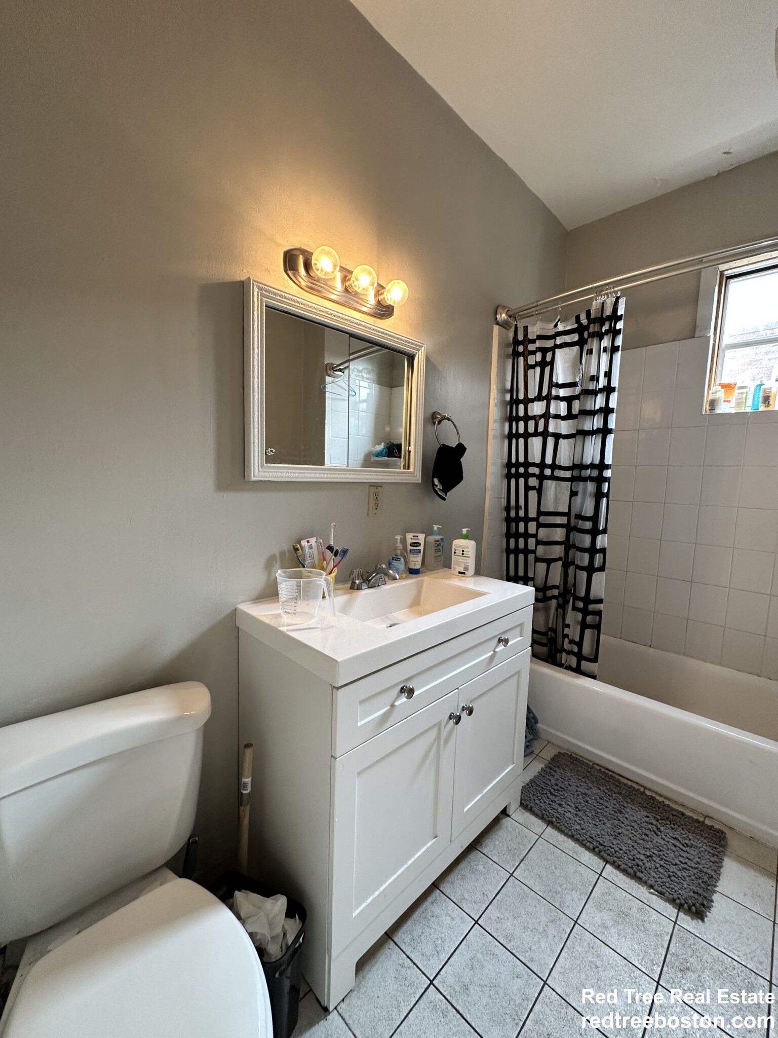 348 Faneuil St, Brighton