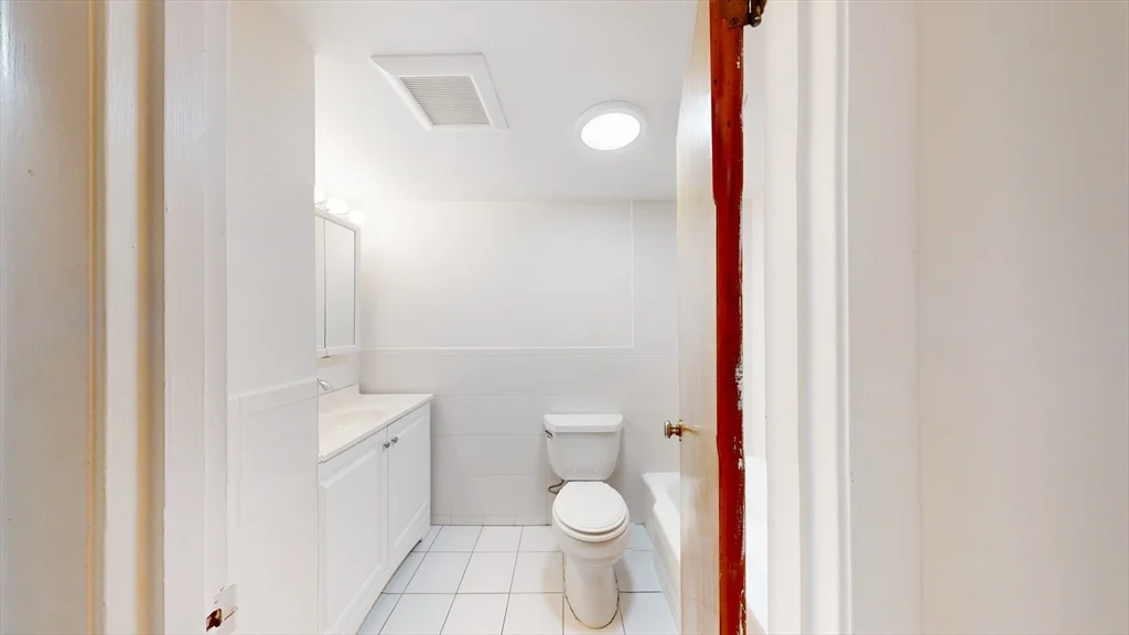 189 West Wyoming Ave, Melrose