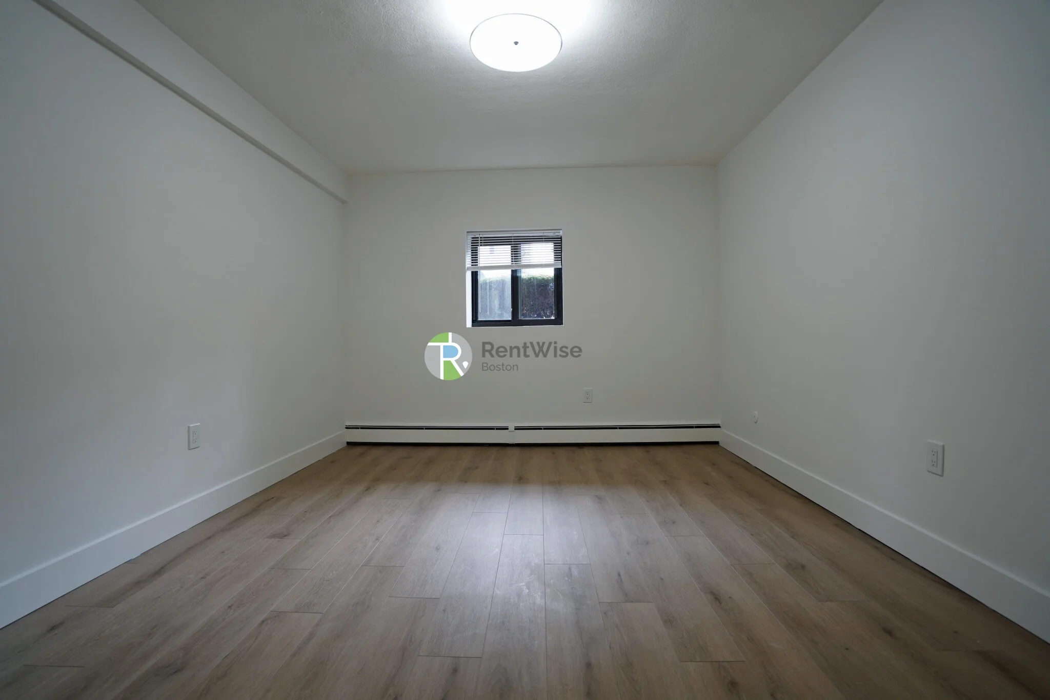 741 East 6th St, South Boston