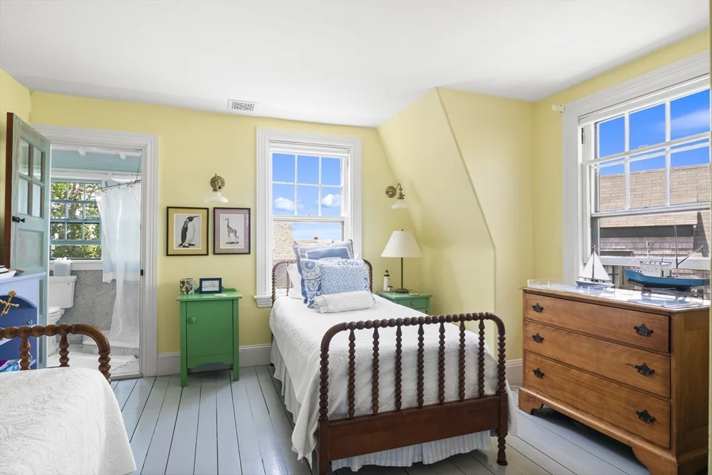 21 Mckinley, Nantucket