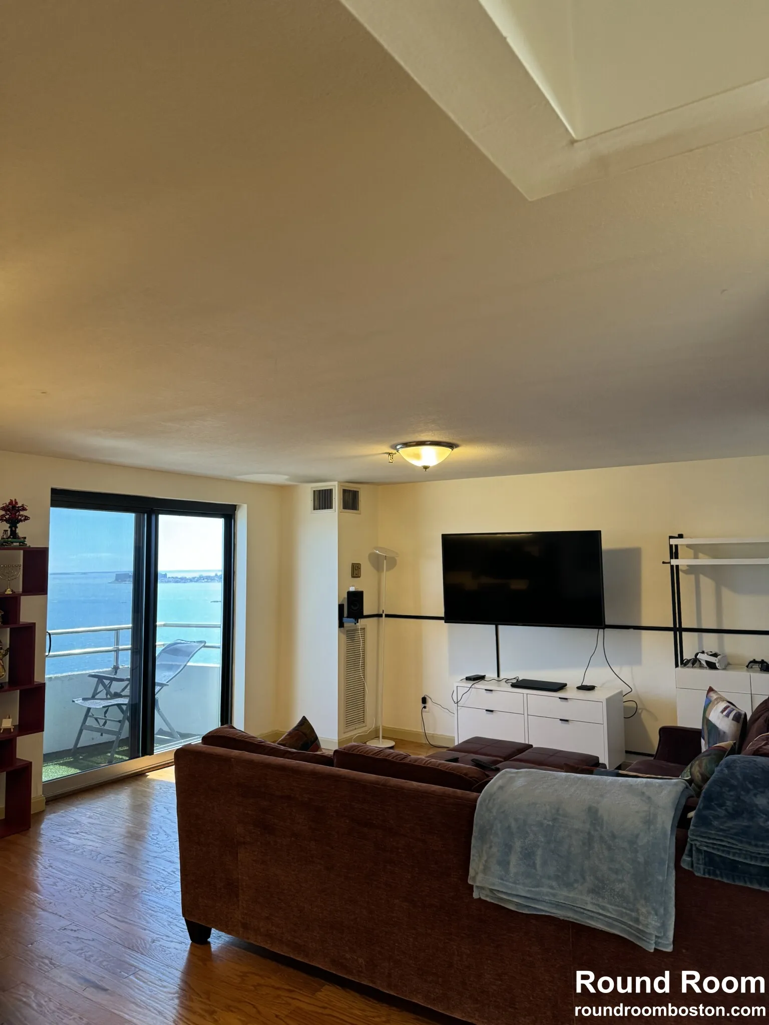 382 Ocean Ave, Revere
