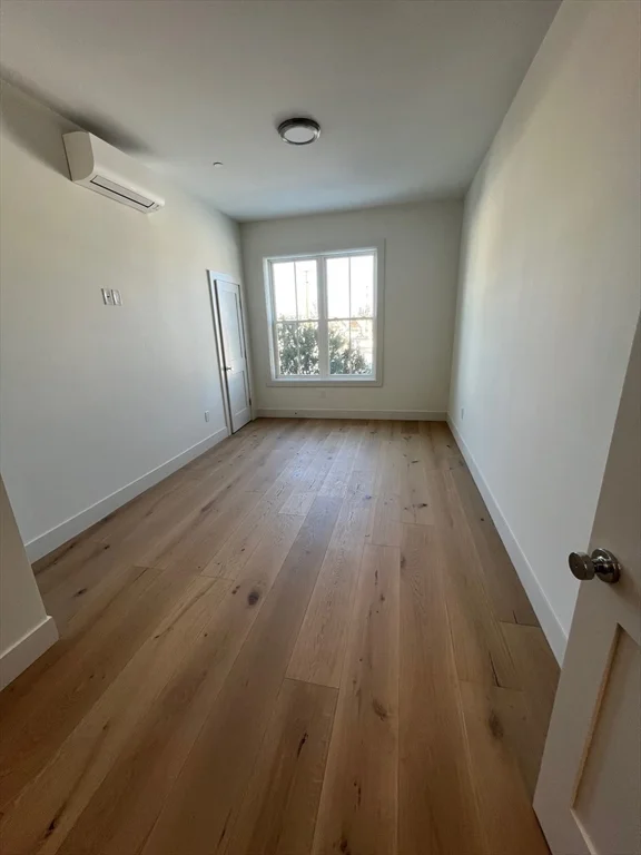 105 Sea St, Quincy