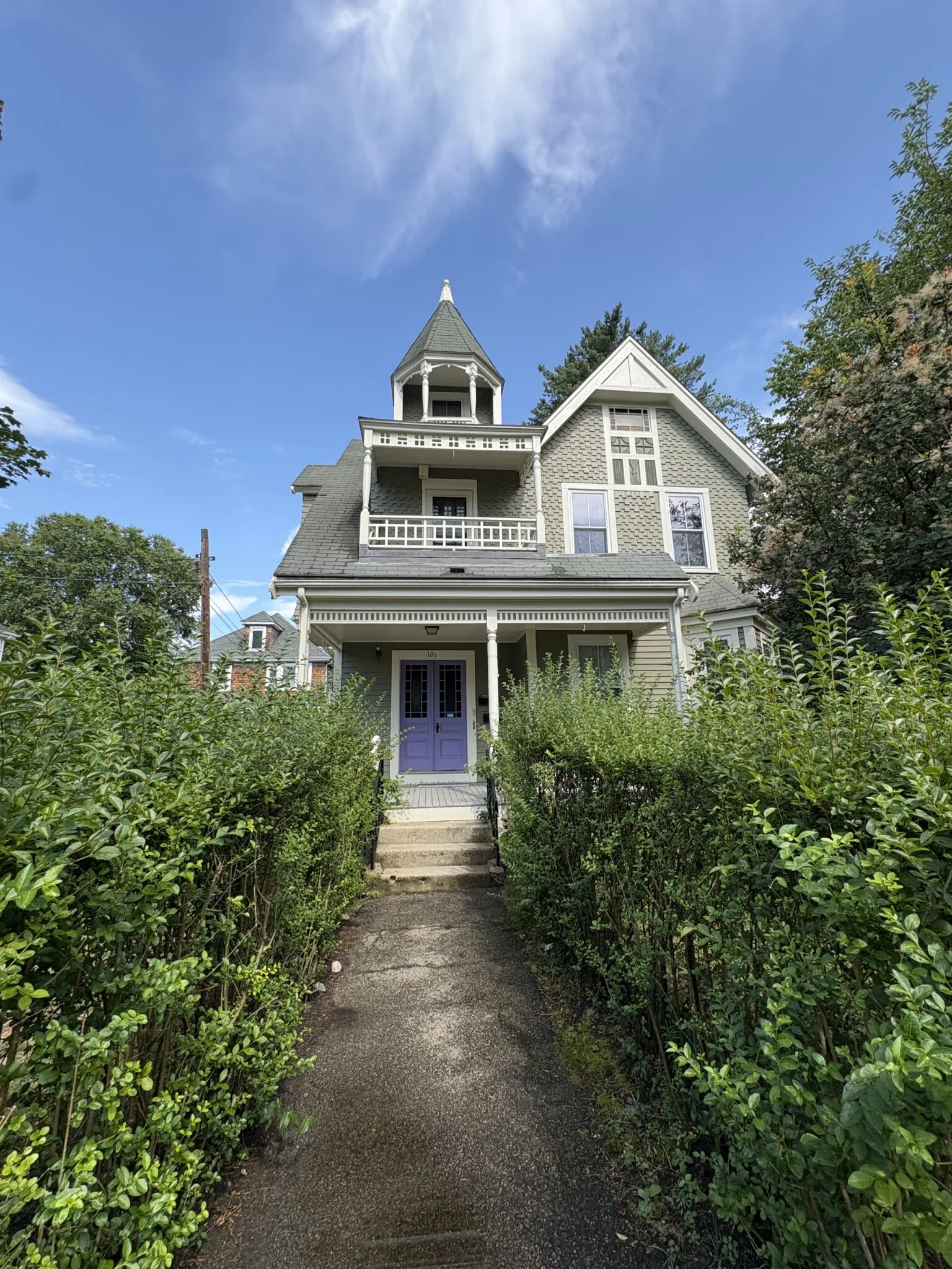 106 Harvard St, Newtonville