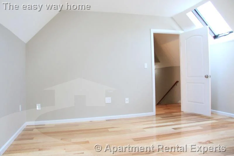 17 Bow St, Union Square