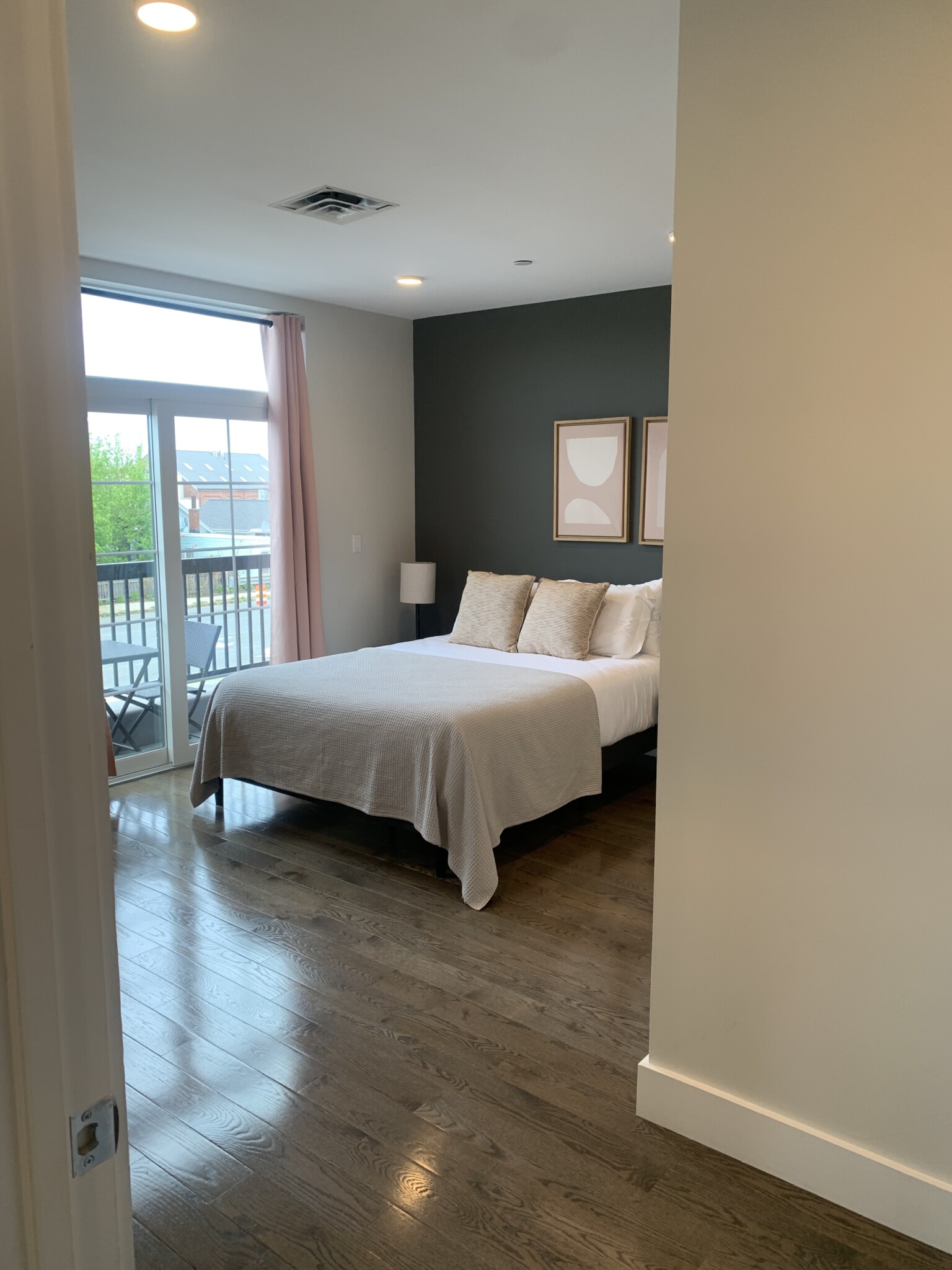 434 Mcgrath Highway, Prospect Hill