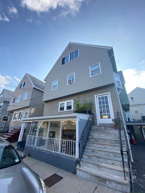 5 Lowden, Powder House Square